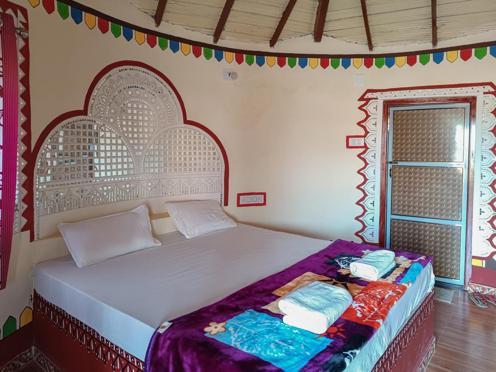 Dholavira Village Resort Exteriér fotografie